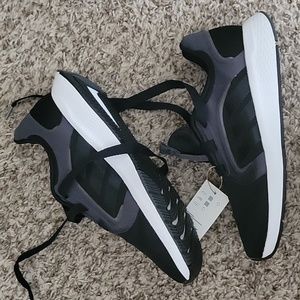 NWT Women's Adidas "Edge Lux 5" size 8